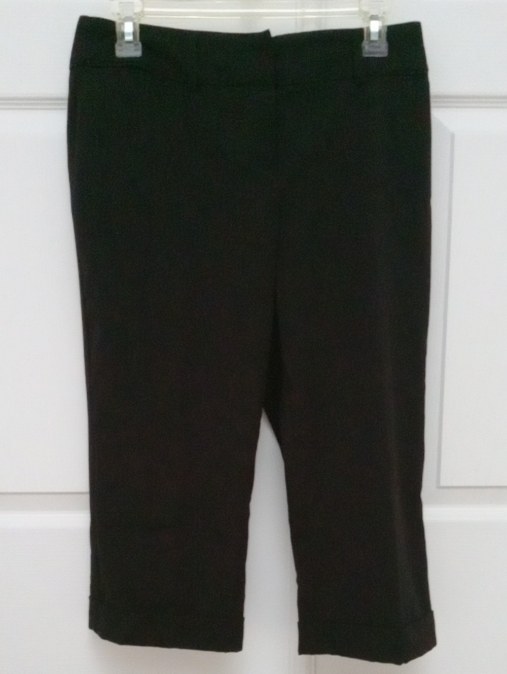 Ricki's Black Crop Capris